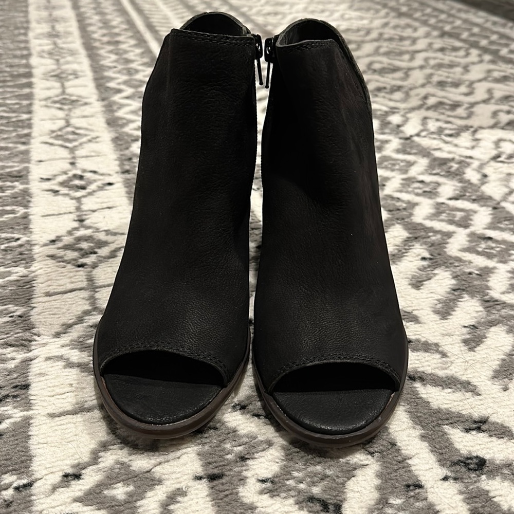 Black Lucky Brand Peep Toe Booties